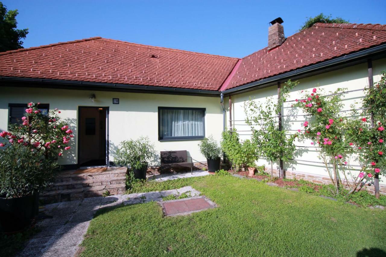Haus am See Maria Wörth Exterior foto